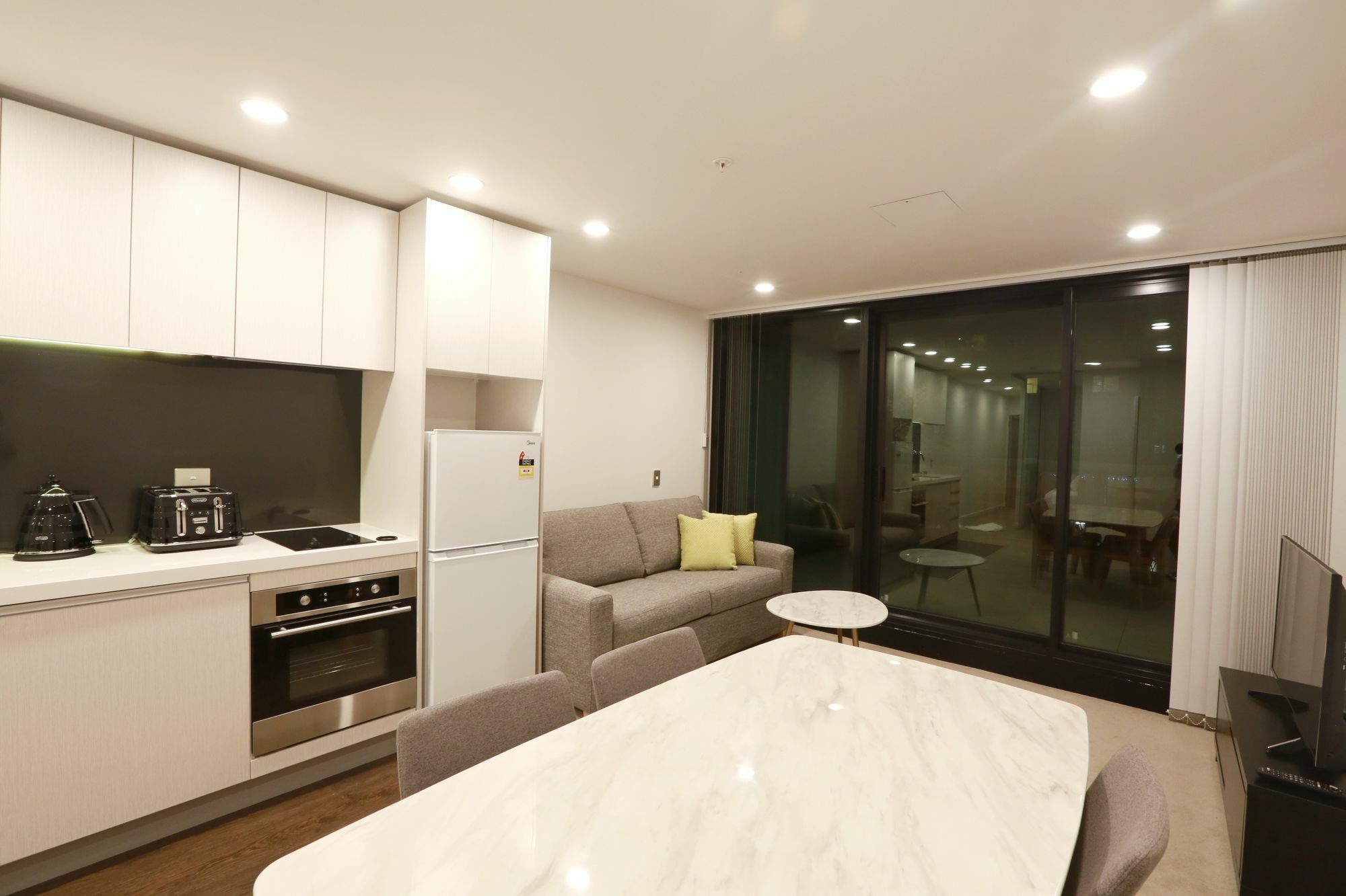 Everest Serviced Apartments On Albert Auckland Exterior photo