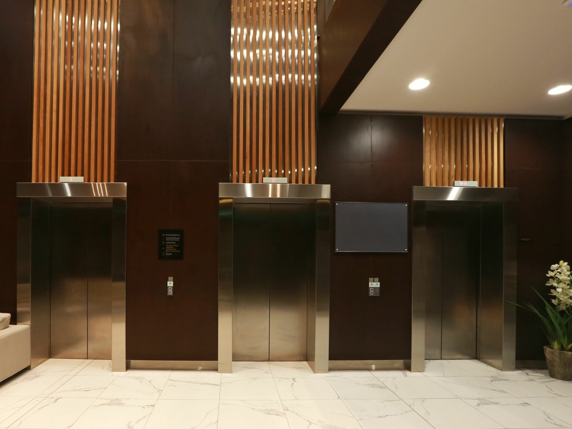 Everest Serviced Apartments On Albert Auckland Exterior photo